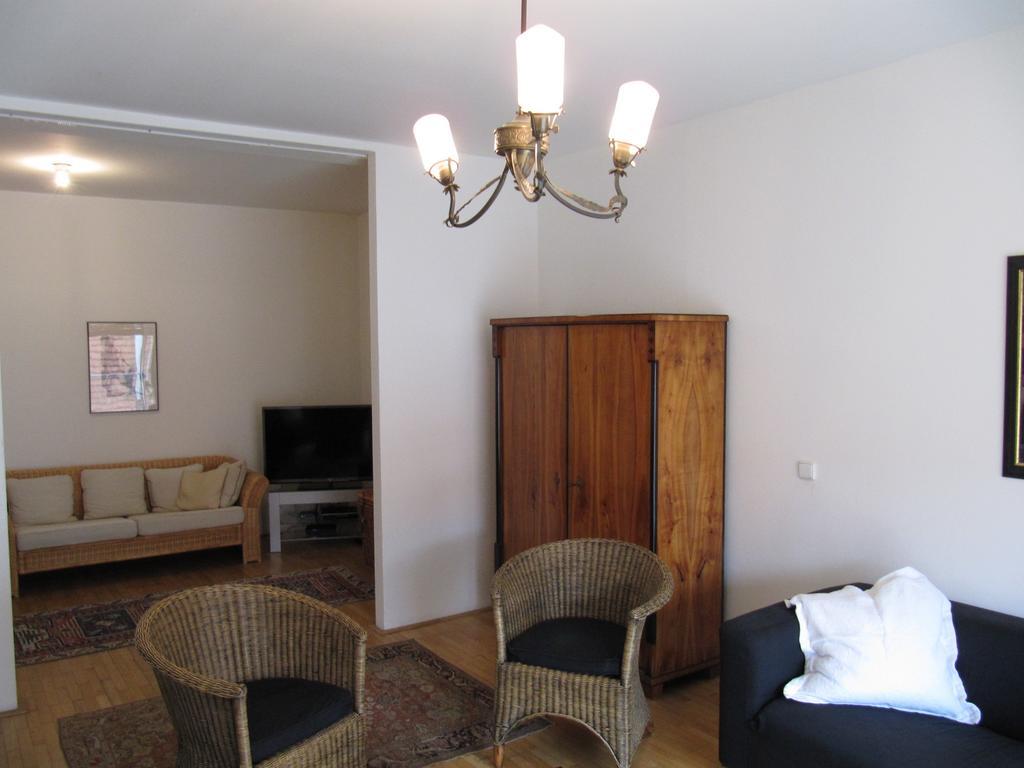 Apartman Old Centre - Rybarska Brana Братислава Экстерьер фото